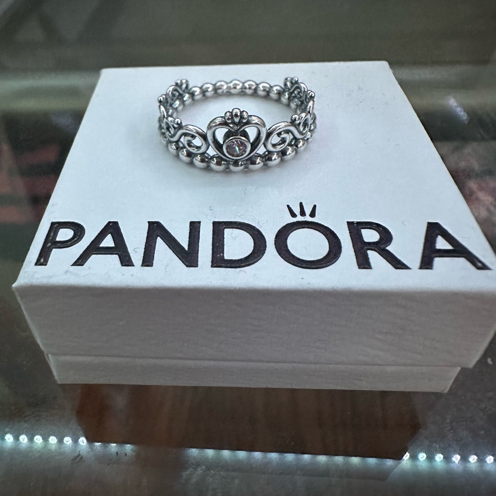 Pandora Princess Ring
